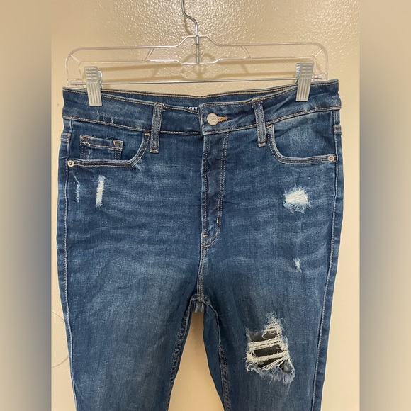 ✨Old Navy Distressed Jeans Super Hi Rise Size 8 - Picture 4 of 9